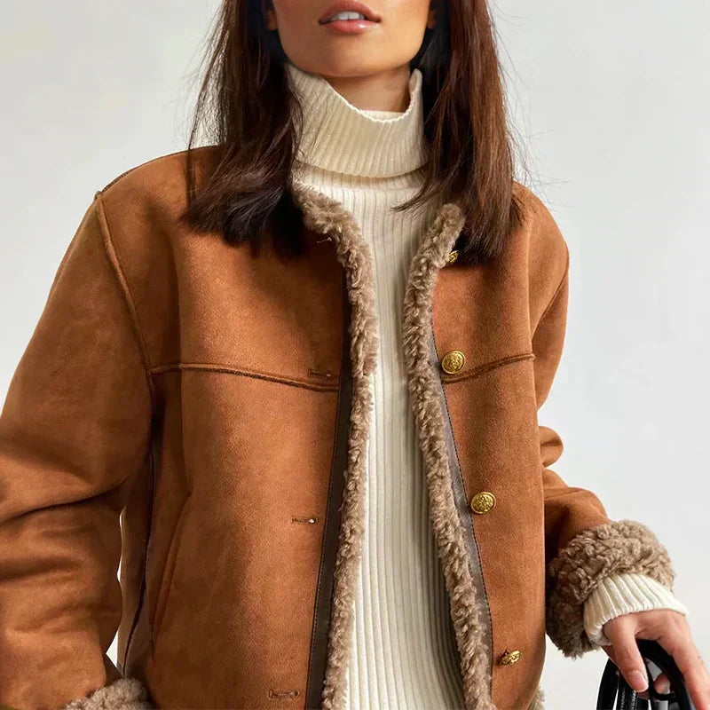 Milou | Stilfuld Jakke med Sherpa-for