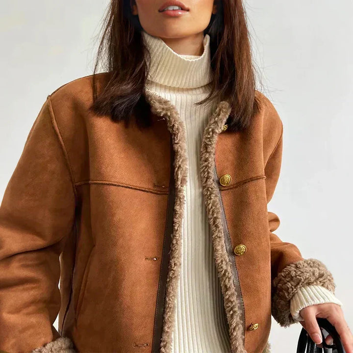 Milou | Stilfuld Jakke med Sherpa-for